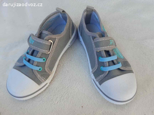 Daruji nenošené dětské plátěnky