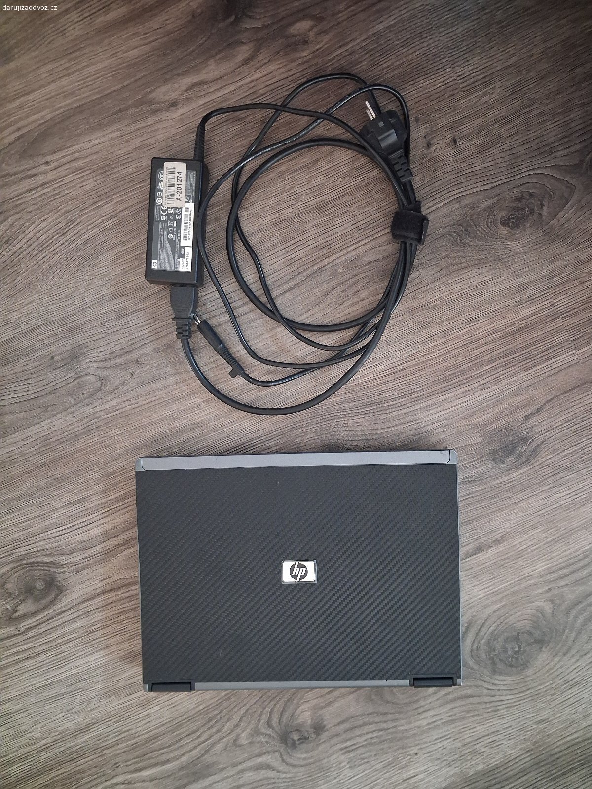 Daruji notebook HP na náhradní díly. Daruji notebook HP na náhradní díly i s nabíječkou. Z ničeho nic přestal fungovat displej ,notebook běží.  Pouze osobní převzetí v Benátkách nad Jizerou