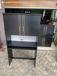 Daruji obývací stěnu nekompletni