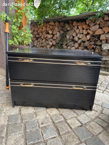 Daruji obývací stěnu nekompletni