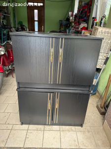 Daruji obývací stěnu nekompletni