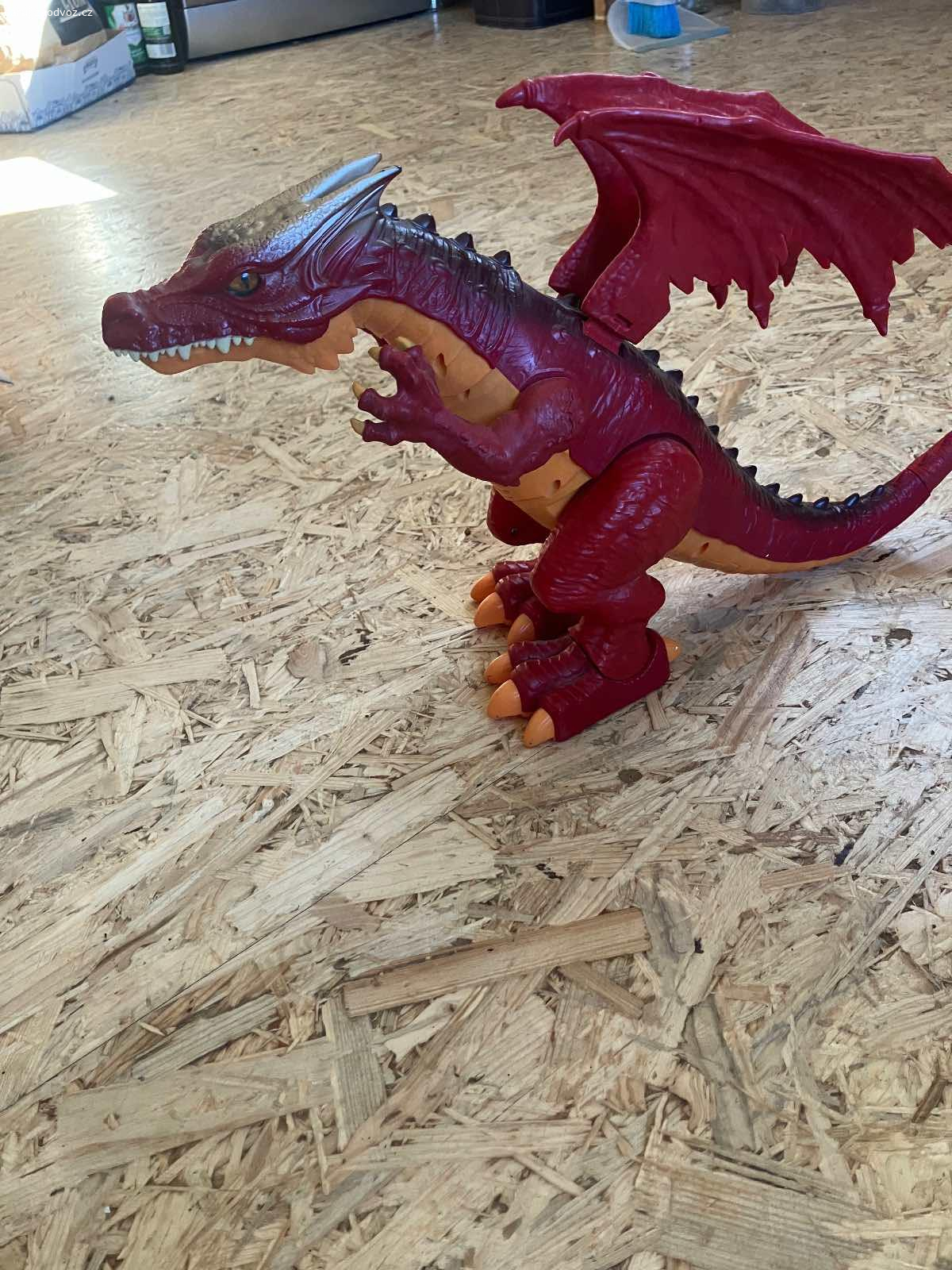 Daruji par pro mě nevyužitých věcí. Daruji věci které nepotrebuji