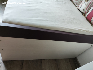 Daruji postel 90x200