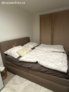 Daruji postel za odvoz