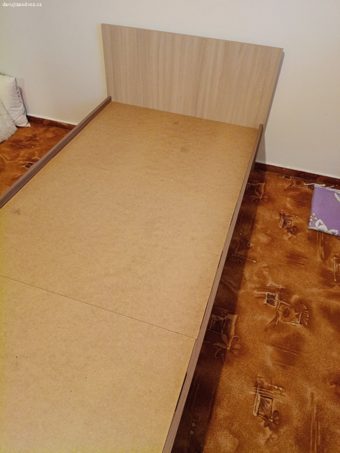 Daruji postel