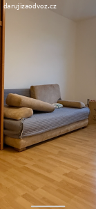 Daruji rozkládací gauč