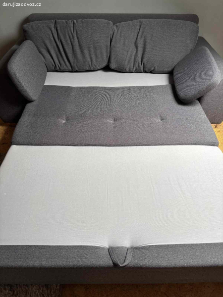 Daruji rozkládací pohovku