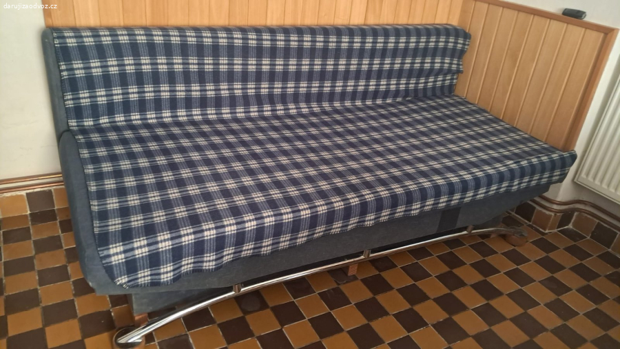 Daruji skládací gauč s matrací za odvoz