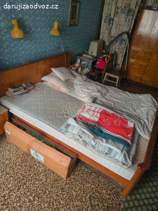 Daruji skříně a postel