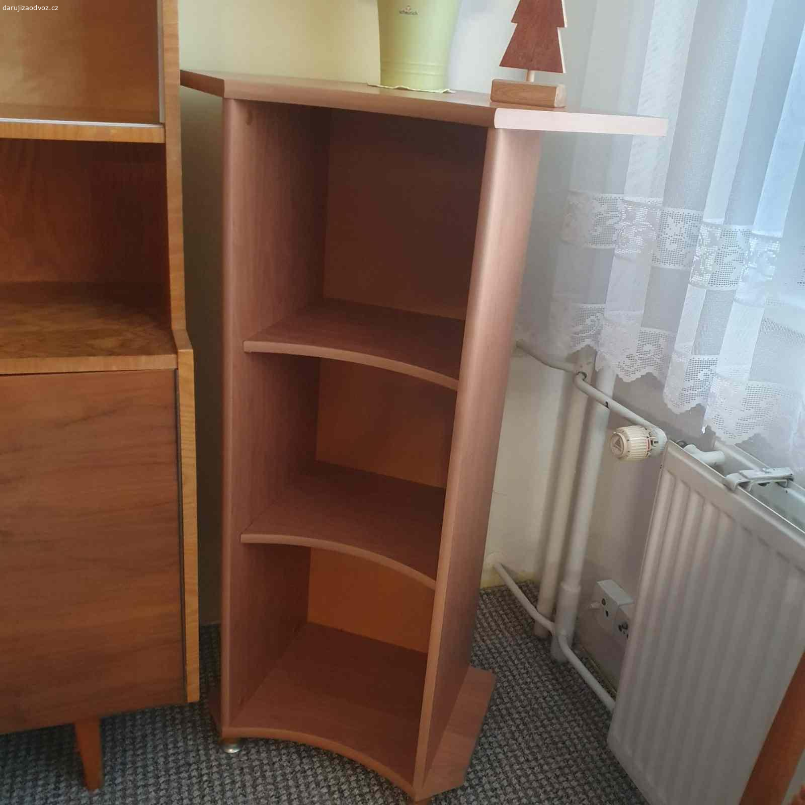 Daruji skříňku - Nábytek - Daruji za odvoz