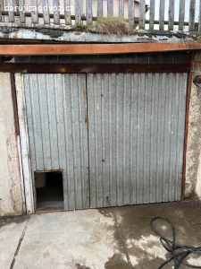 Daruji stará garážová vrata
