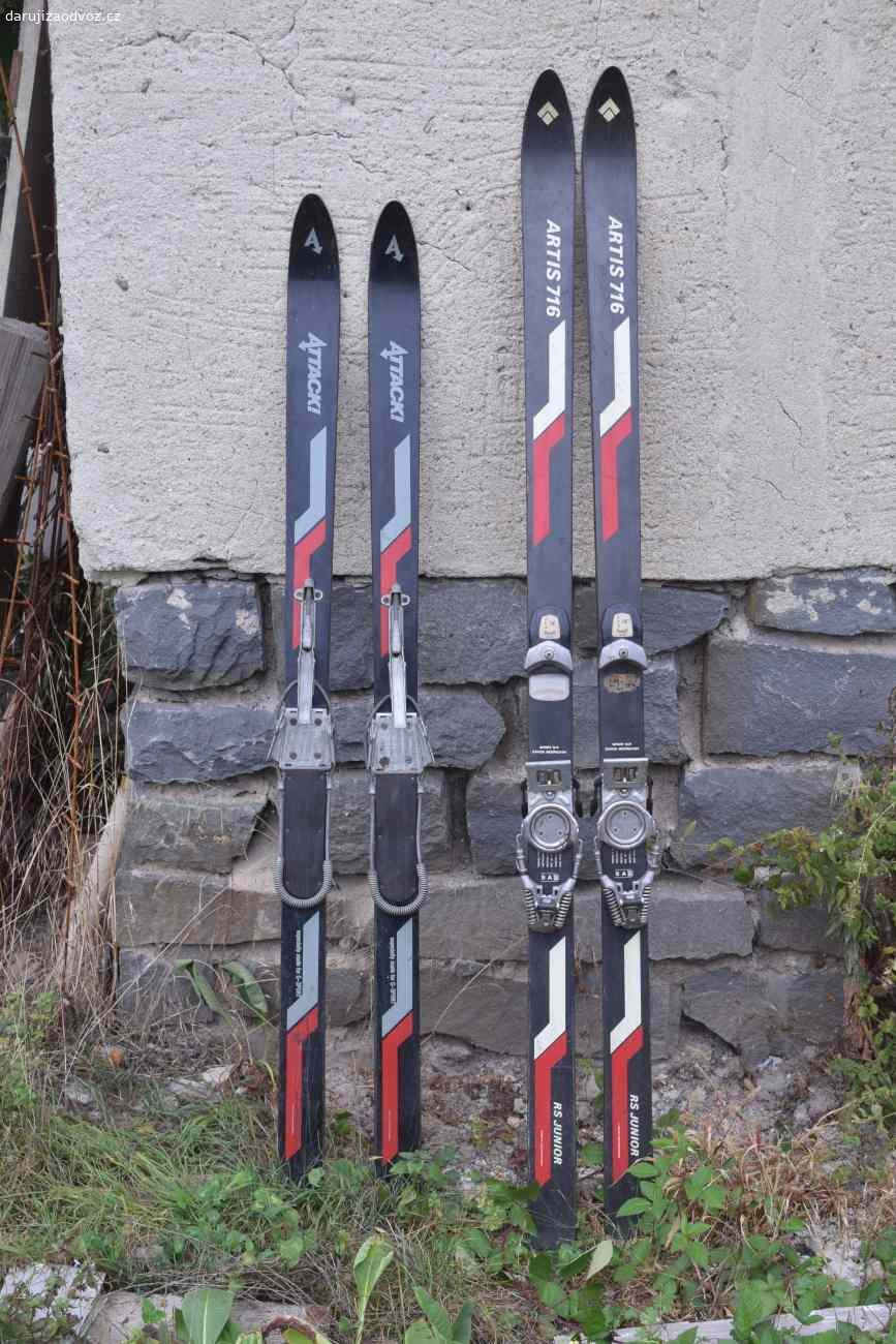 daruji staré lyže. daruji staré lyže Artis délka 150 a 170 cm, opotřebení lyží včetně skluznic je standardní.
Předání je případně možné i v Brně.
