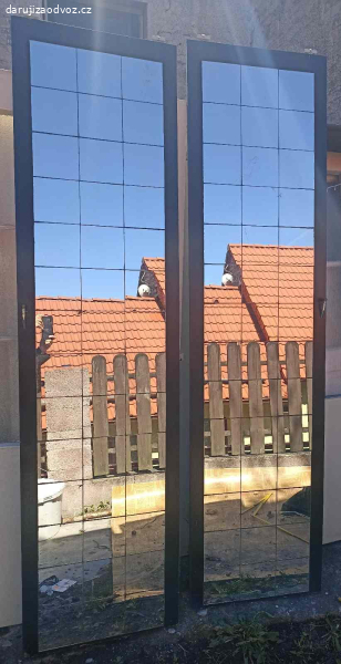 Daruji staré posuvné dveře