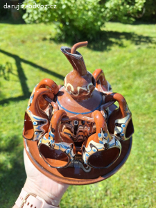 Daruji starou keramiku