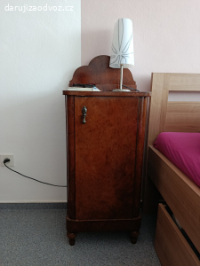 Daruji starožitný nábytek