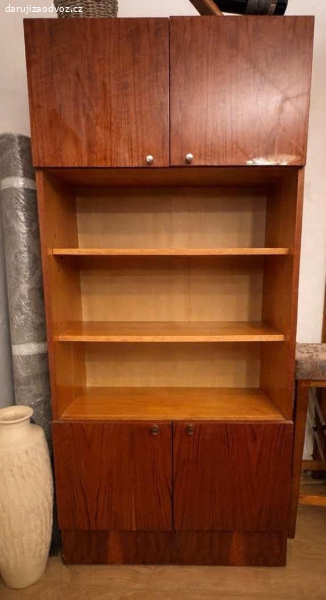 Daruji starý nábytek+lustr