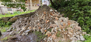 Daruji stavební suť