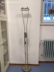 Daruji stojaci lampu