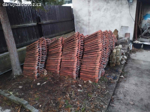 Daruji střešní tašky