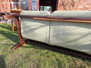 daruji trojsedačku  a křeslo