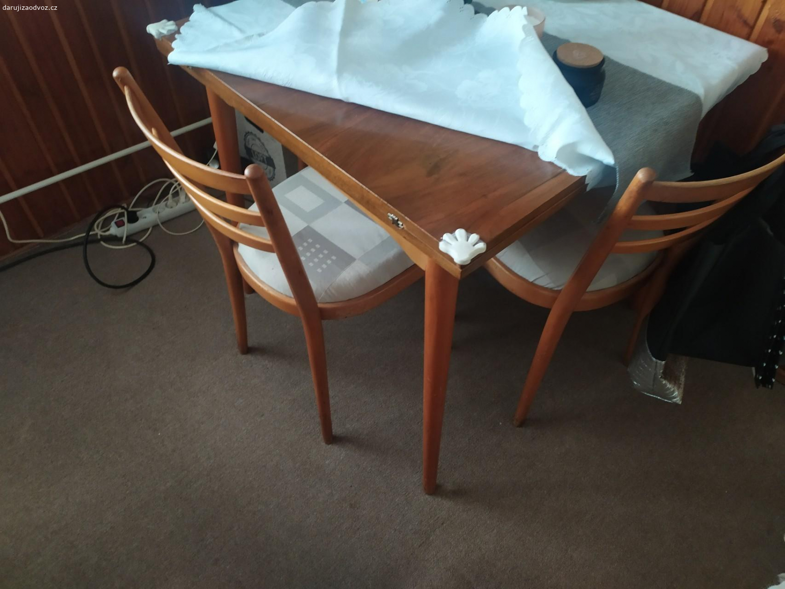 Daruji věci z pozůstalosti.. Za odvoz