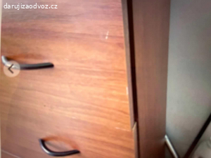 Daruji za odvoz 2 komody