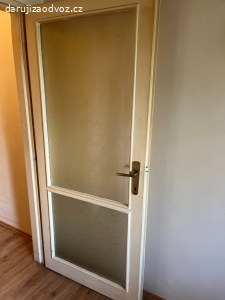 Daruji za odvoz 3x dveře včetně klik Praha 4
