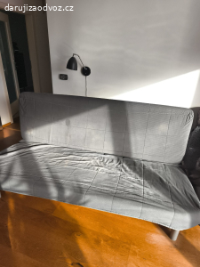 Daruji za odvoz dvě starší pohovky Bedddinge Ikea