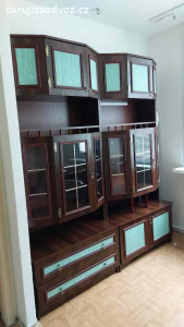 daruji za odvoz dvoudílnou obývací stěnu 2x