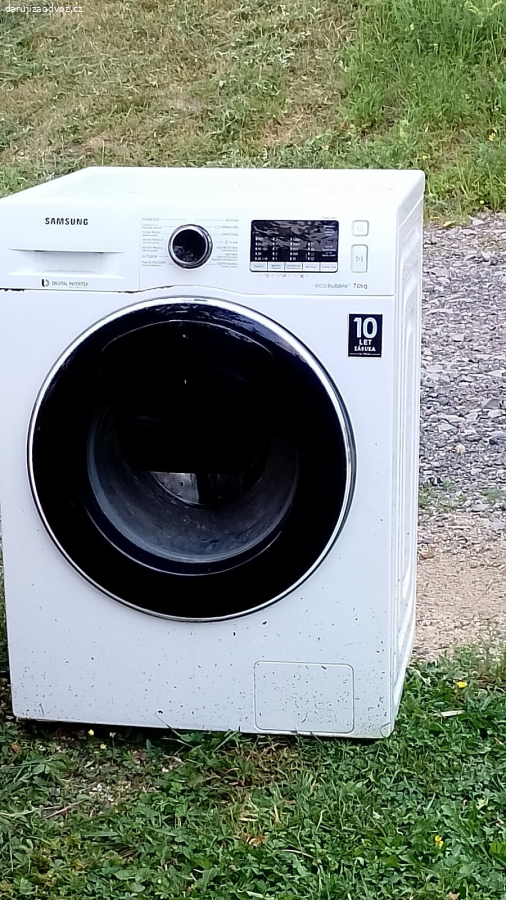 Daruji za odvoz funkční pračku,plnění zepře Samsu.