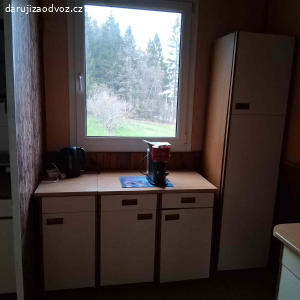 Daruji za odvoz kuchyňskou linku