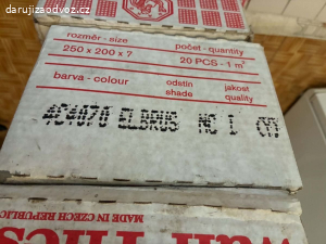 Daruji za odvoz modré obkladačky 250x200