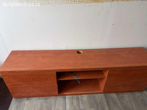 Daruji za odvoz nabytek