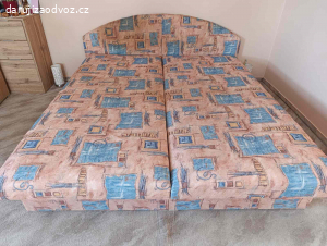 Daruji za odvoz postel a noční stolky