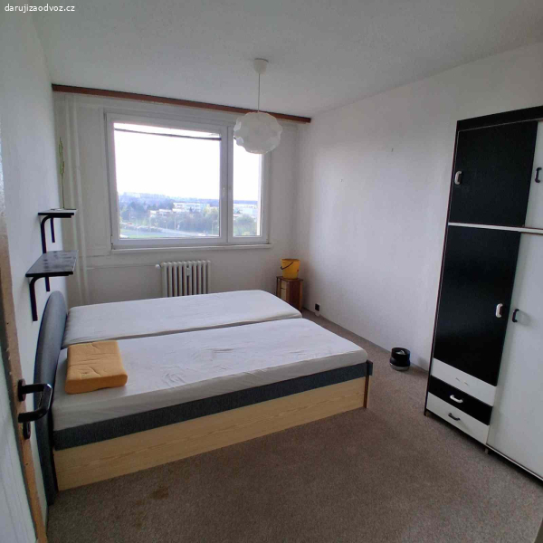 Daruji za odvoz postel