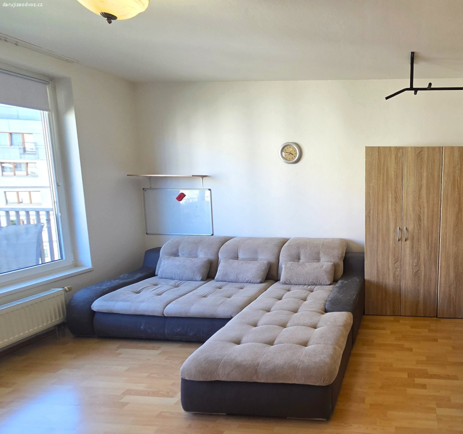 Daruji za odvoz rozkládací pohovku – Praha 10