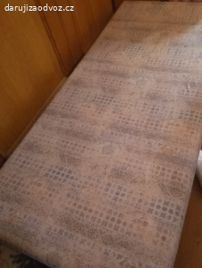 Daruji za odvoz válendu s úložným prostorem