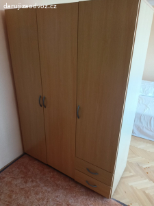 Daruji za odvoz starší vybavení domu