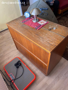 Daruji za odvoz stary nabytek