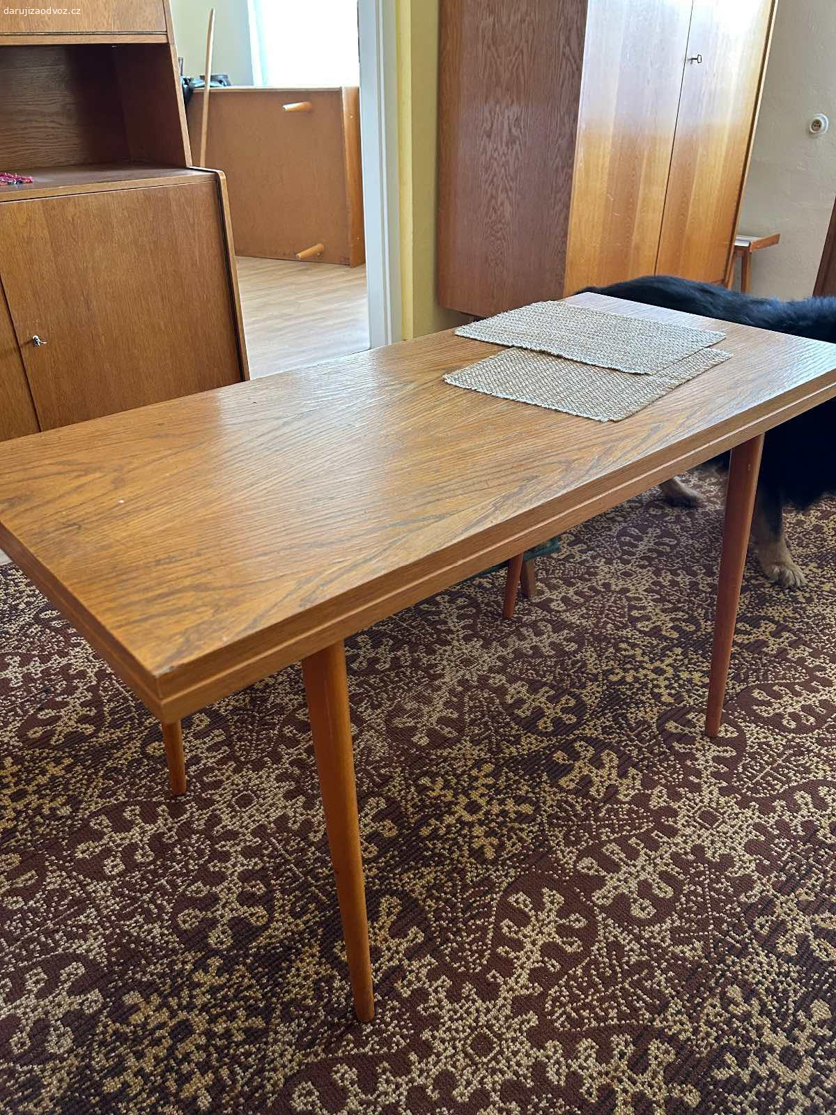 Daruji za odvoz stary nabytek. Daruji za odvoz stary nabytek, v pripade zajmu napisu rozmery do zpravy.