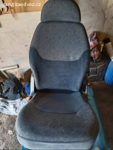 Sedačky do auta