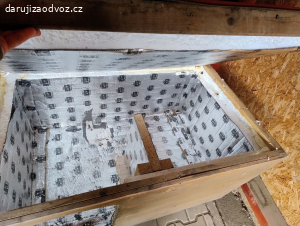 Daruji zateplenou boudu pro psa