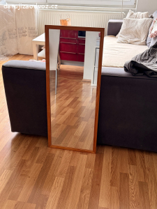Daruji zrcadlo IKEA RAM za odvoz