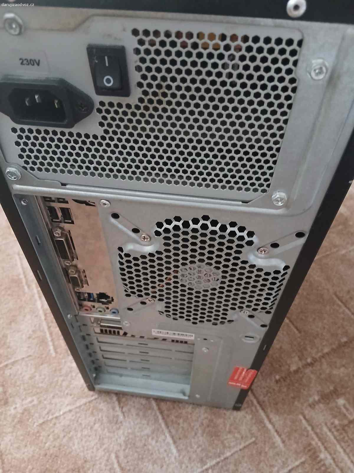 Daruji. Daruji bendu Pc, vse funguje, jen vybrana pametovka
Rozmery v,š, h.  42x18x47