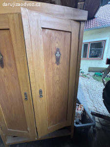 Datuji šatní skříň