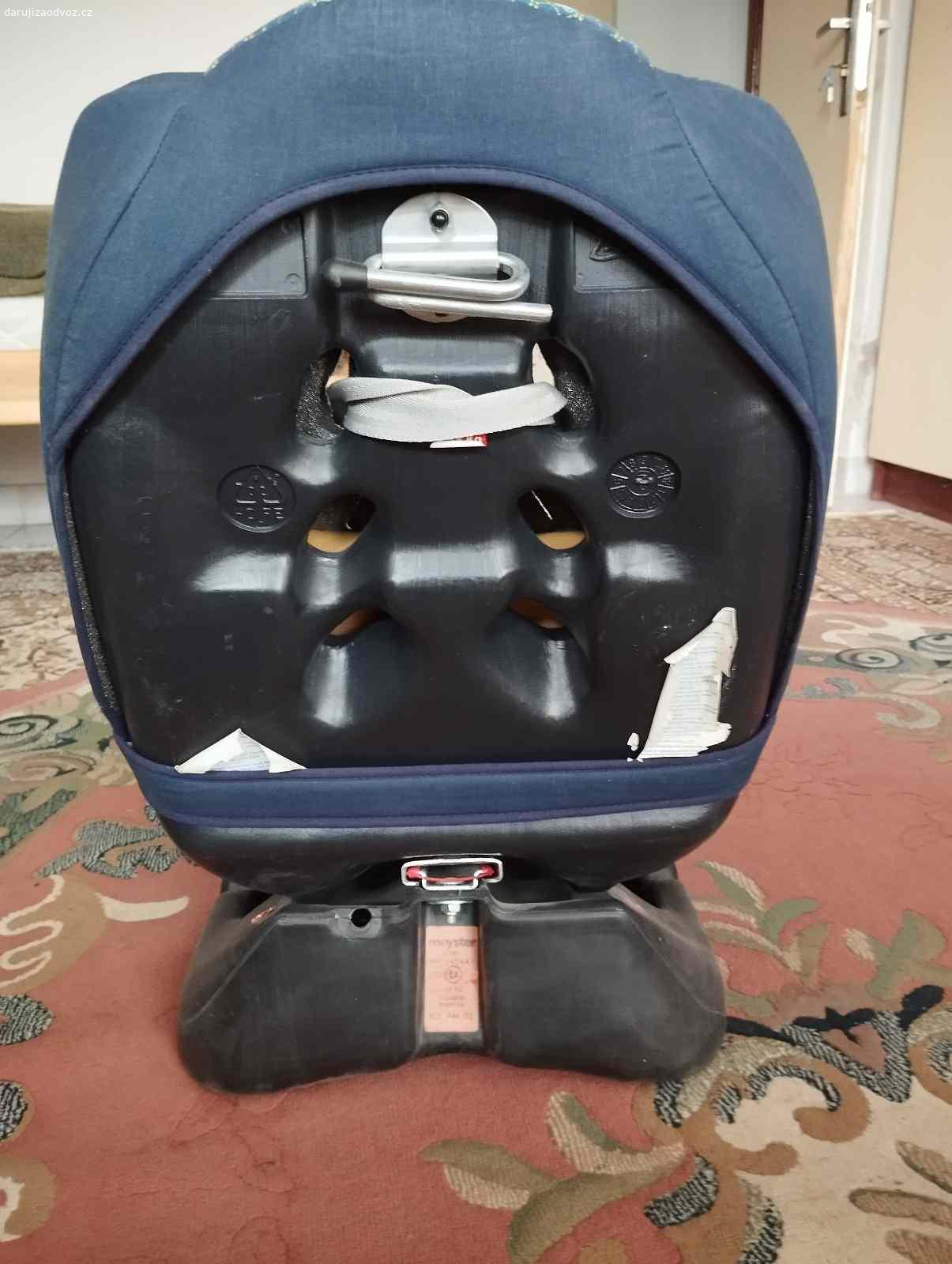 Dětská autosedačka. Starší dětská autosedačka do 18kg.
Málo používaná, funkční, nepoškozená.
Ostatní viz obrázky.
Mohu přidat i polystyrenové podsedáky a opěrku pro větší dítě, viz obrázky.