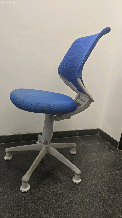Dětská ergonomická židle