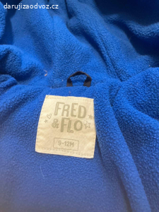 Dětská kombinéza 9-12 měsíců s rukavicemi