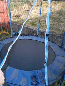 Dětská trampolína