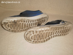 DĚTSKÉ BAČKŮRKY vel. 35